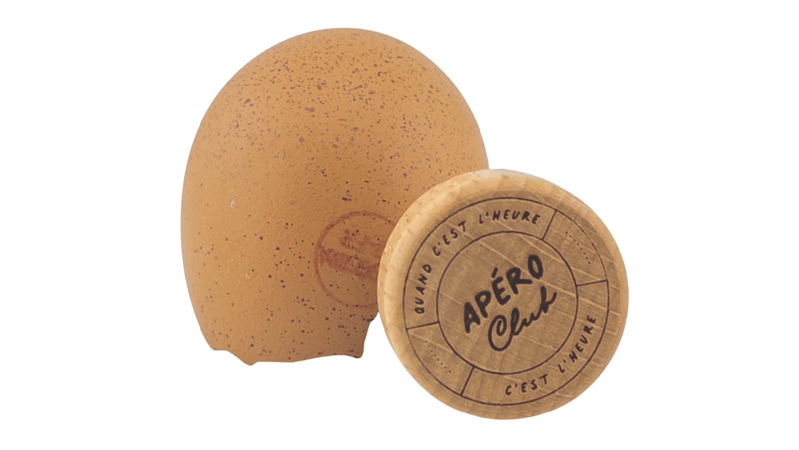 Bouchon apéro club caché dans un oeuf