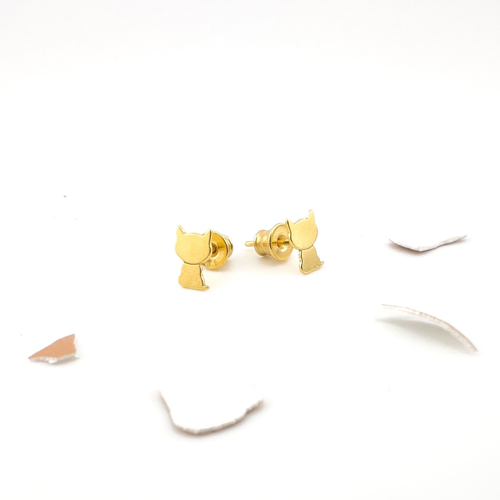 ŒUF PUCES D'OREILLE CHAT