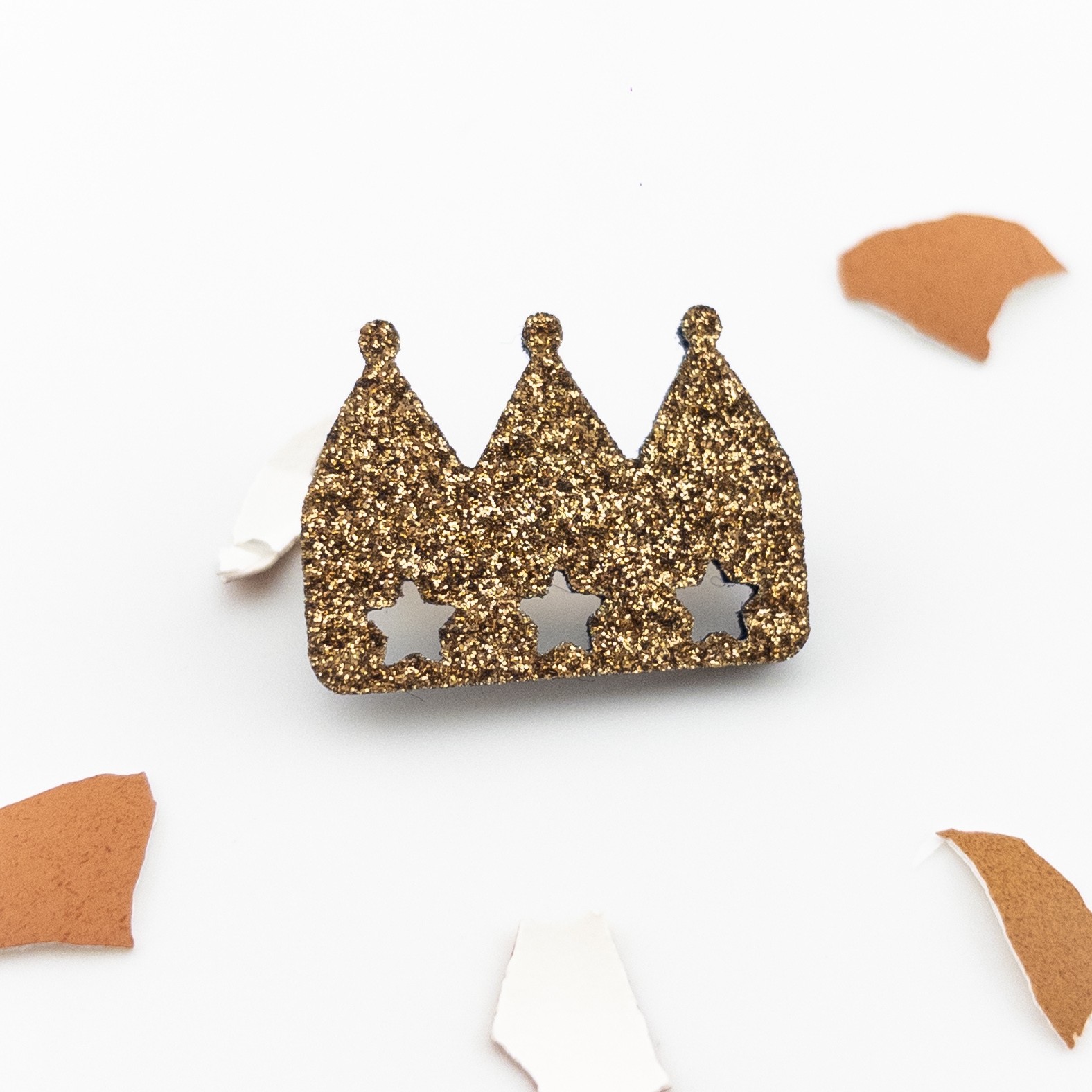 La broche coeur LES PETITES HIRONDELLES