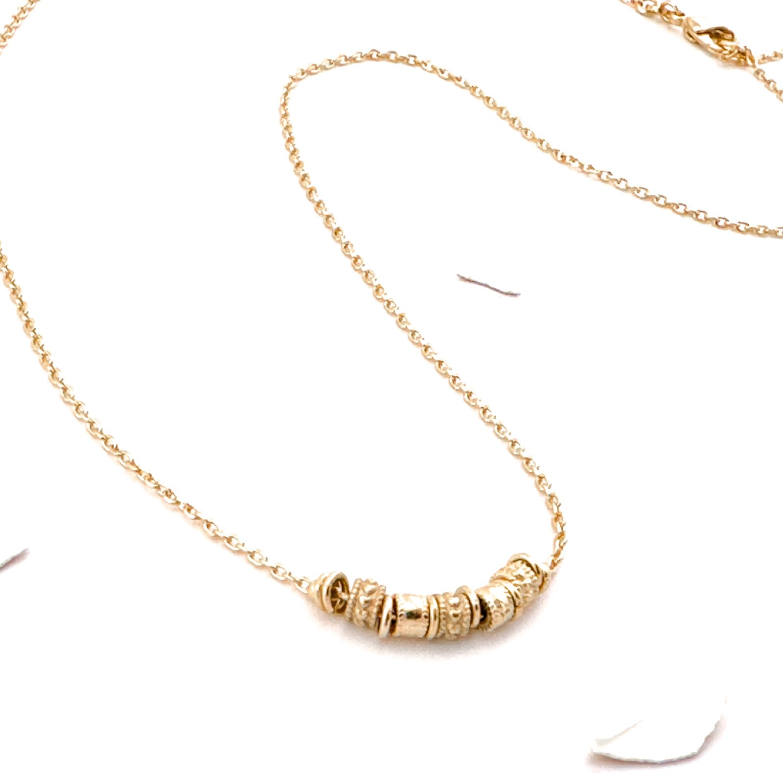 ŒUF COLLIER CLO