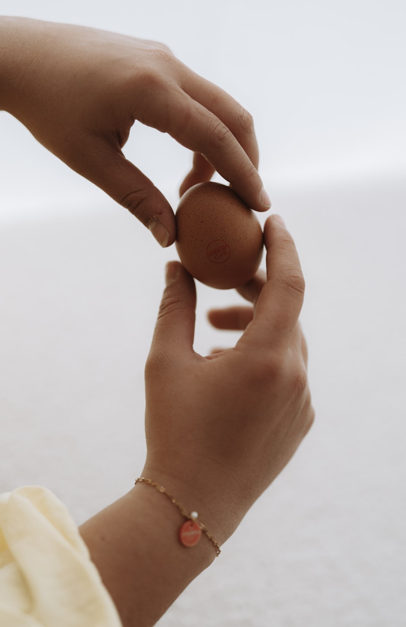 OEUF BRACELET LITCHI POULETTE taille adulte