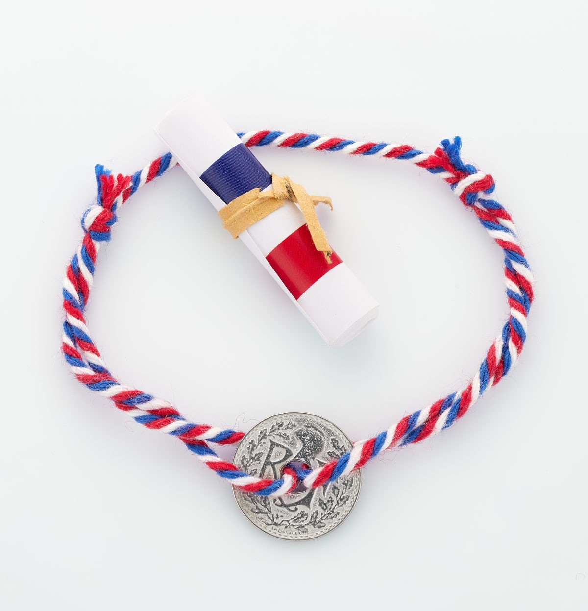 OEUF BRACELET LE PATRIOTIQUE LE SOU FRANCAIS