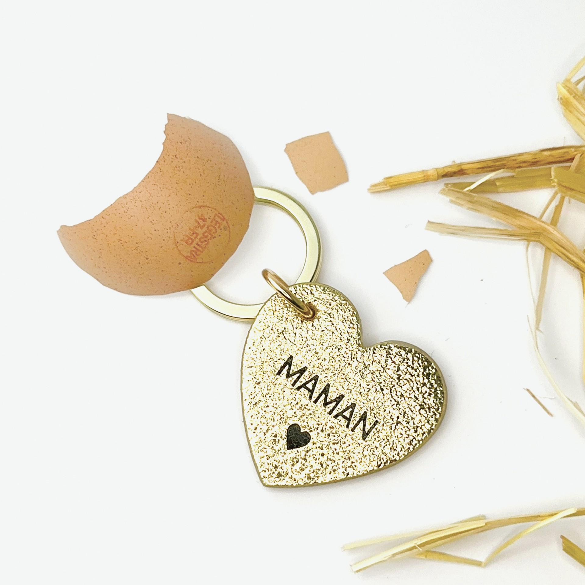 Porte-clés cuir coeur Maman Caché dans un oeuf surprise